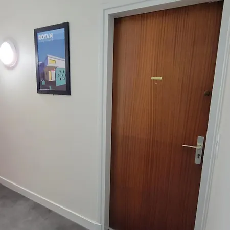 Balcon De L'estuaire - Vue à *