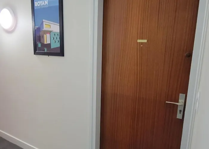 Balcon De L'estuaire - Vue à *